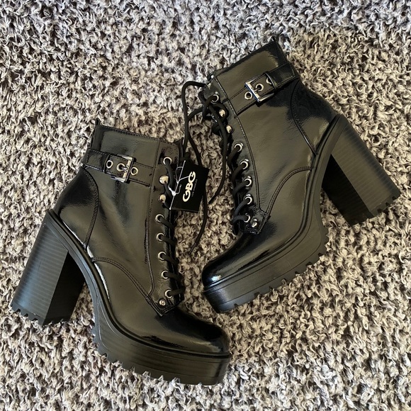 Guess bootie style: Sammi - Picture 3 of 7